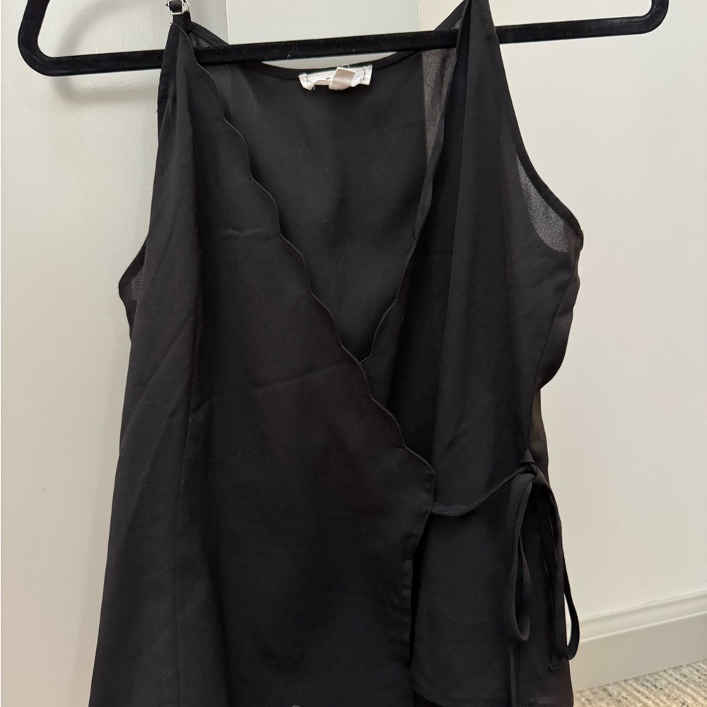 Elegant Black Sleeveless Wrap Top
